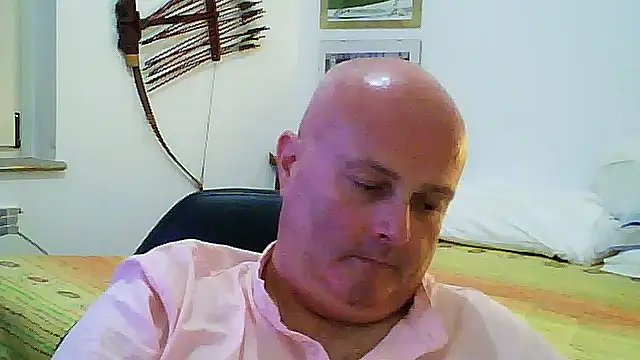 Alexis Bull online show from May 17, 6:48 pm