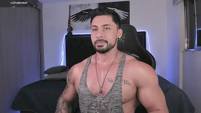 santi aesthetic online show from April 12, 7:54 am