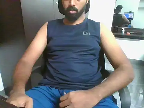 lovelyakash69 online show from November 11, 6:07 am