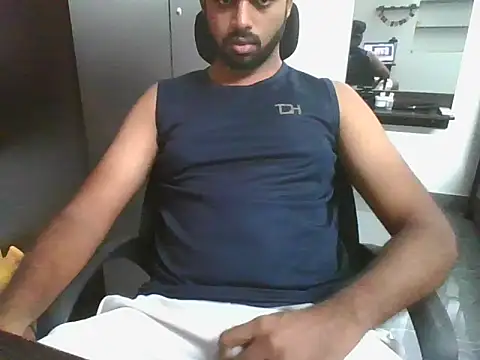 lovelyakash69 online show from March 5, 4:52 am