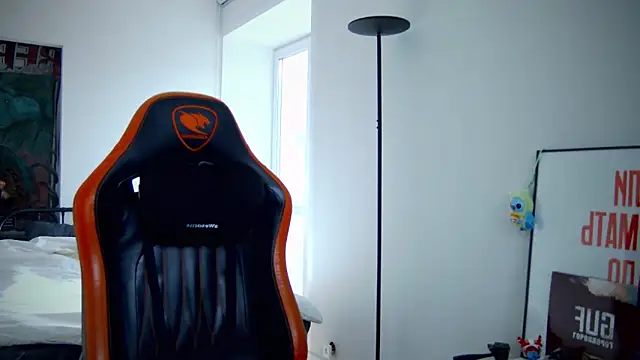 DanyDavis online show from September 13, 9:10 am