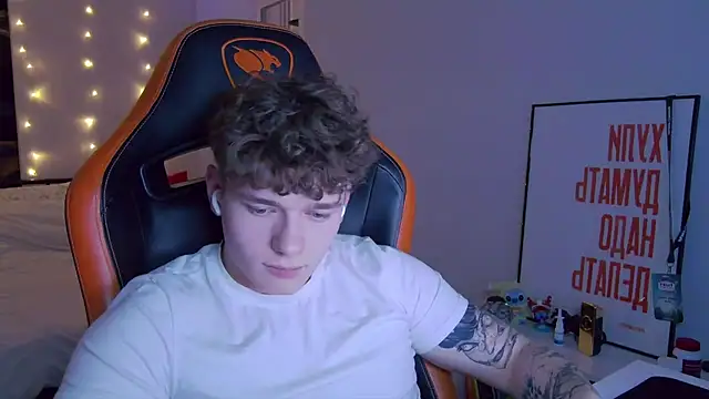 DanyDavis online show from November 24, 4:52 pm