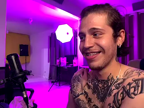 bigrosa21cm online show from October 27, 11:29 pm