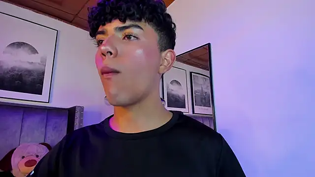 Niick Twink online show from October 7, 7:40 pm