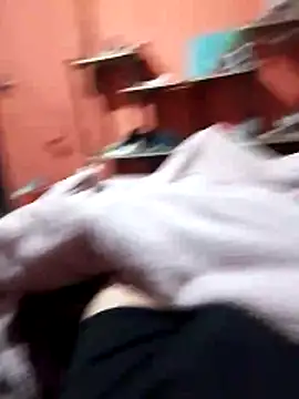 luuiss12 online show from March 16, 8:07 am