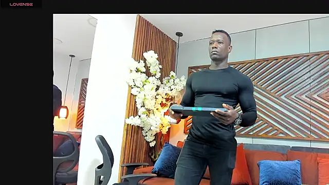 MarcusBlack  online show from March 10, 11:49 am