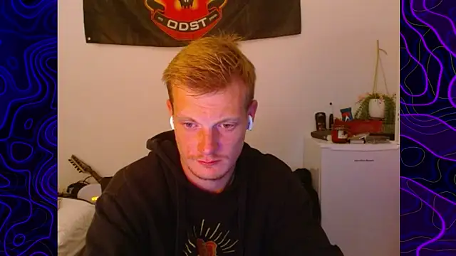 lustylyndon online show from September 16, 4:46 am