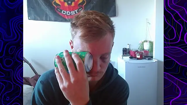 lustylyndon online show from September 25, 6:51 pm