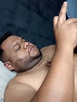 Osogaypardo online show from October 6, 6:51 am