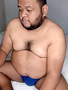 Osogaypardo online show from January 5, 9:07 pm