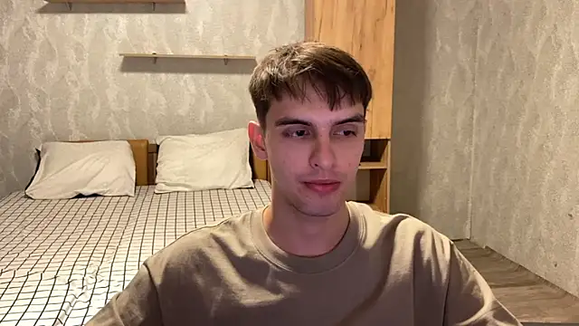 elliot scott online show from September 12, 1:55 pm