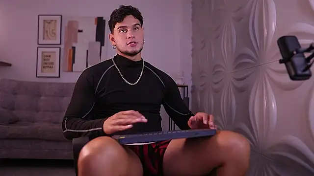 DaviesBrown online show from June 23, 8:12 pm