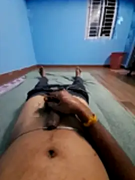 Tamilpayan00 online show from March 20, 5:28 pm