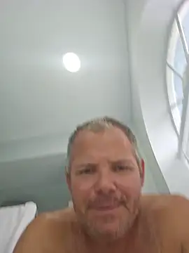 cubanitofeliz40 online show from July 28, 9:58 pm