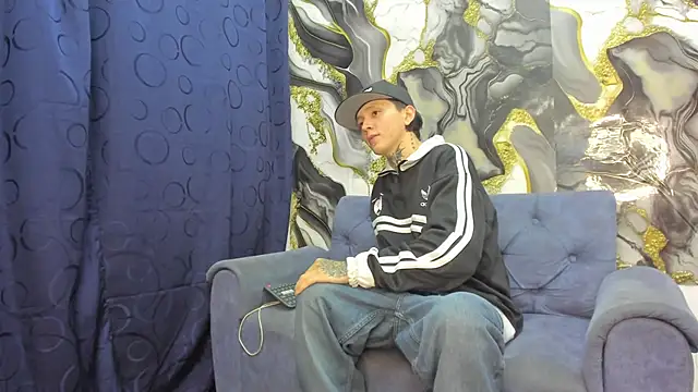 StraightBoy Nick online show from May 28, 4:54 am