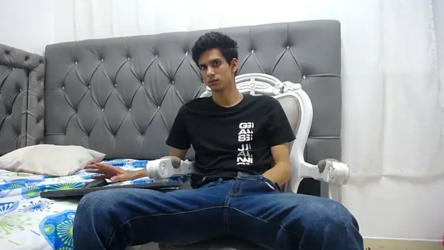 Sebalexis7 online show from October 9, 8:41 am