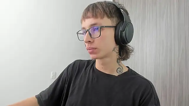 spacehumanz online show from February 25, 7:37 pm