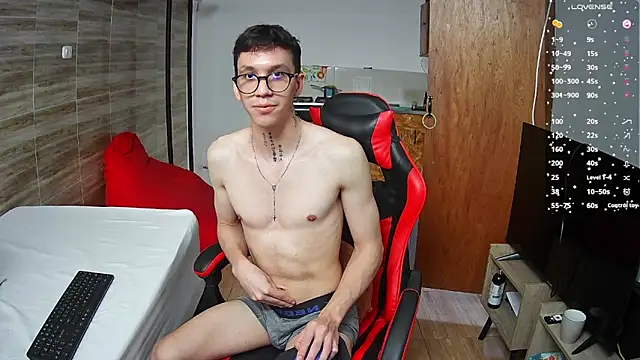 angelicious  online show from September 12, 2:06 pm