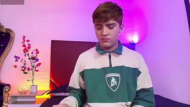 Lucass love online show from March 21, 1:04 pm