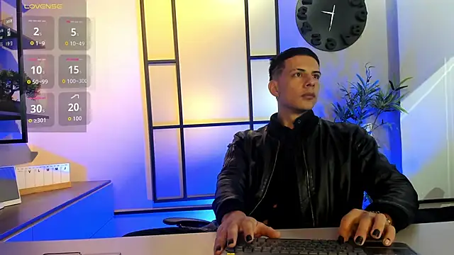 Dustin Sonne online show from October 4, 3:44 am