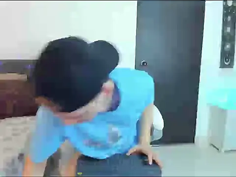 ThiagooJames online show from February 22, 7:43 am