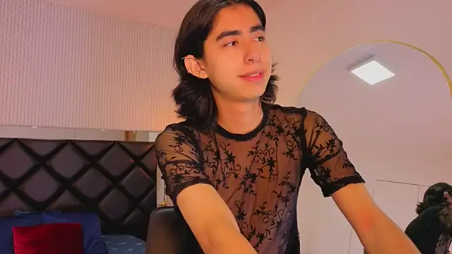 ryo light online show from November 3, 8:10 pm