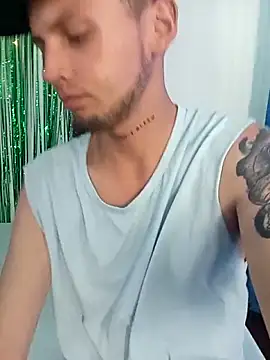 neaa latin boy online show from December 17, 8:48 pm