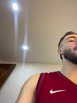 MaxDell online show from March 31, 7:37 pm