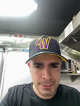 joseemontilla online show from January 31, 7:56 pm