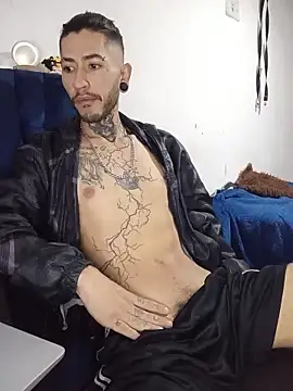 Tattoboy19cm online show from July 3, 9:07 pm