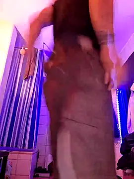 a7ex online show from December 12, 5:20 am