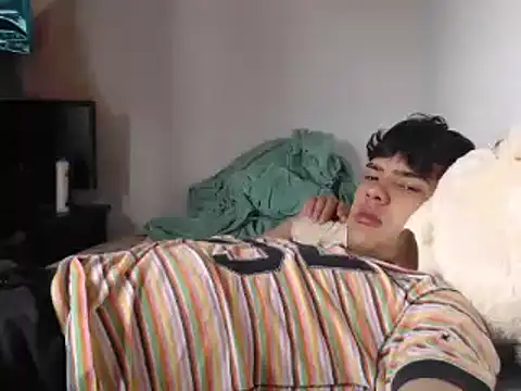 dani titan320 online show from October 3, 6:46 pm