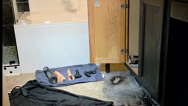 danoo84 online show from February 18, 5:49 am