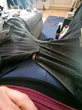 high geil online show from May 7, 8:36 am