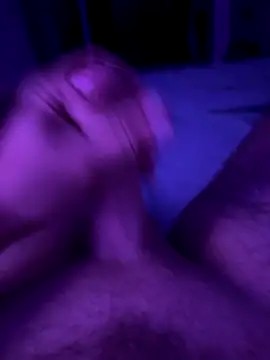 Snapshot of pioca1924 chatting on October 22, 5:49 pm pioca1924 online show from October 22, 5:49 pm