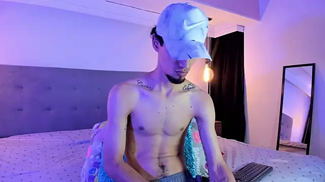 Chris Angel  online show from April 3, 3:58 am