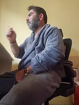 Nesch82 online show from March 3, 7:27 am