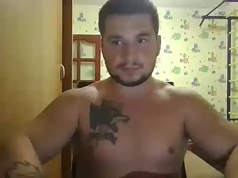 chiraq1945 online show from September 19, 7:46 pm