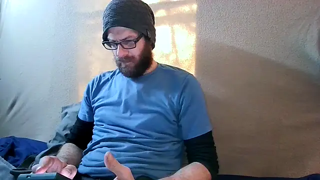 ChristopherMeade online show from December 19, 5:21 pm