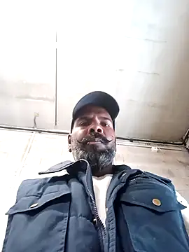 Snapshot of frenchblackc31 chatting on October 21, 2:42 pm frenchblackc31 online show from October 21, 2:42 pm
