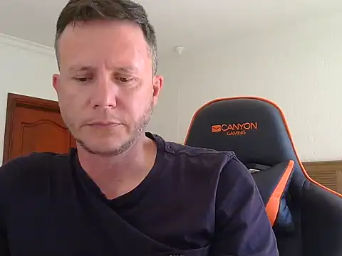 TroyDieselXXX online show from March 27, 9:32 am