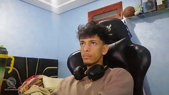 Dark DesireX online show from March 16, 10:25 pm