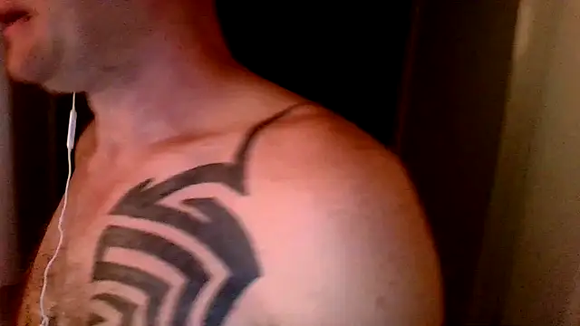Snapshot of Yournaughty chatting on October 2, 3:43 am Yournaughty online show from October 2, 3:43 am