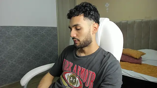Snapshot of Ryan_Jackson_ chatting on September 24, 11:03 pm Ryan Jackson  online show from September 24, 11:03 pm