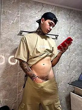 samm4044 online show from October 20, 4:49 am