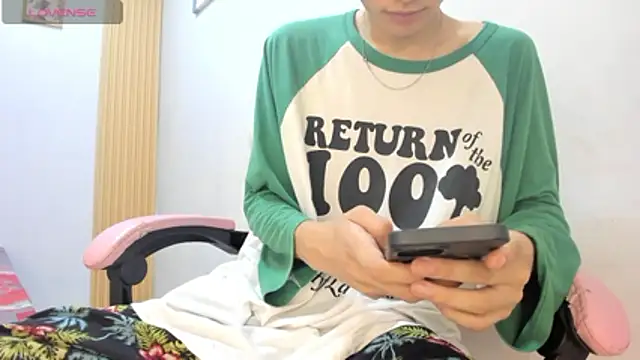 Darkknightx01 online show from March 21, 4:27 am