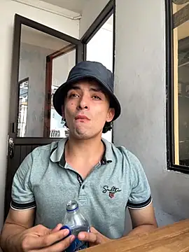 Jacobs0 online show from October 23, 7:50 pm