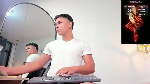 lianfox  online show from March 22, 2:11 pm