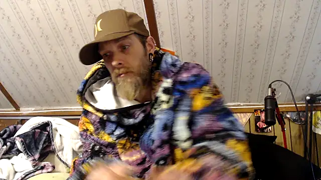 thejuicybacon online show from February 11, 11:37 am