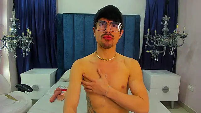 BryCams3 online show from September 17, 5:08 am